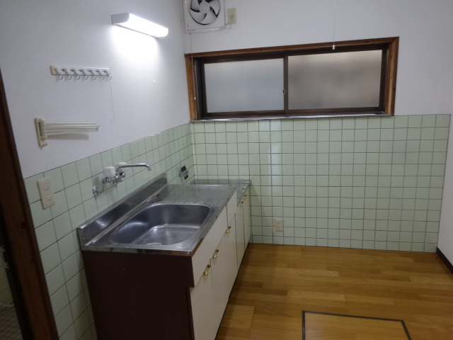 鮗ヶ浦ハイツ内装