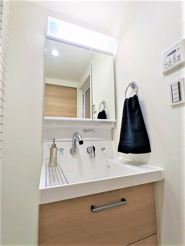 東京都文京区目白台１丁目独立洗面台