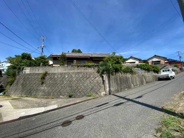 洲本市津田M様邸前面道路含む現地写真