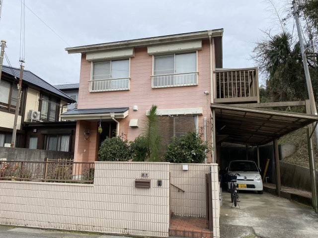 洲本市上物部 小庭付の和洋折衷の家