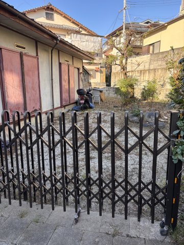 川西市西多田 古家付土地外観