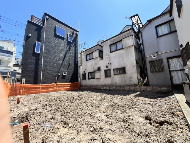 北区赤羽三丁目 建築条件なし所有権土地外観