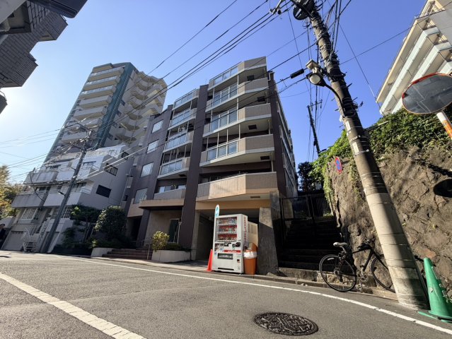 マイキャッスル駒込パークヒルズ前面道路含む現地写真