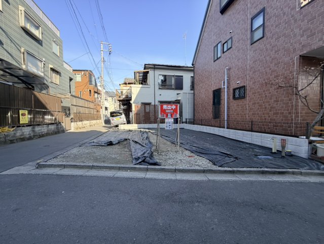 北区神谷3丁目　新築戸建前面道路含む現地写真