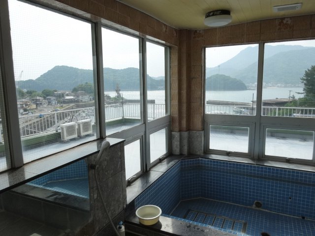 売旅館（龍ヶ岳町樋島）風呂