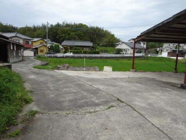 売地（上天草市大矢野町中/小平）前面道路含む現地写真