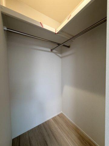 ルナ千石 301収納