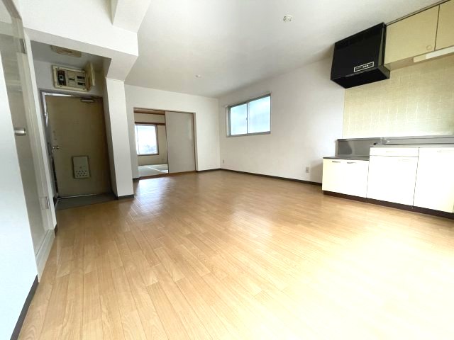 ルシエール東村山 101居間・リビング