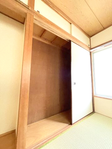 ルシエール東村山 101収納