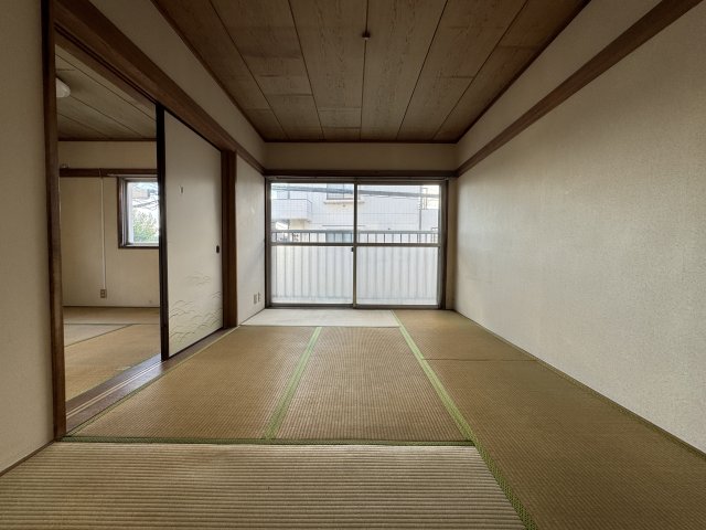 ルシエール東村山 202和室