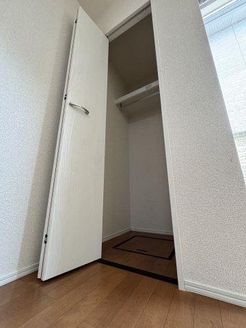 グランデ一ノ割 102内装