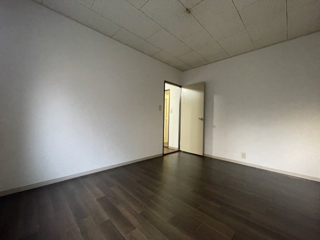 ときわハイツ 202居間・リビング