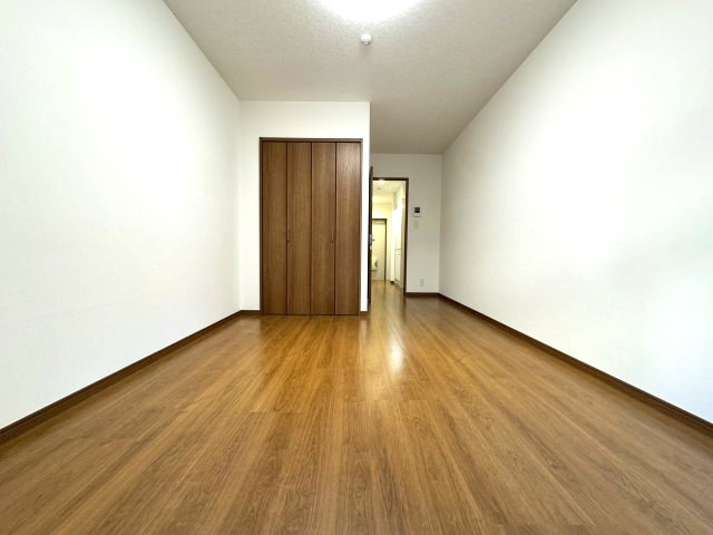 センターパーク馬橋 101居間・リビング