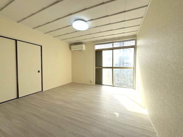 オクトーグリーン 201居間・リビング