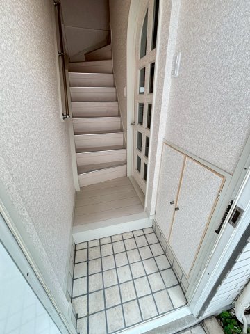 アートハウス浦安1号棟 3玄関