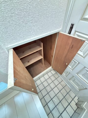 アートハウス浦安1号棟 3収納
