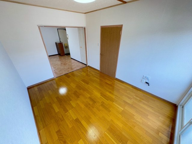 マチス B 203寝室