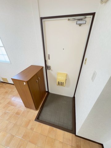 マチス B 203玄関