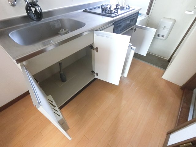 グリーンテラス西三里塚 A 107キッチン