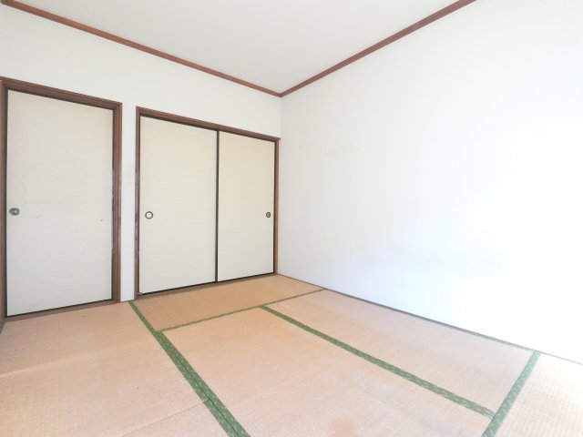 千葉県千葉市若葉区小倉台2丁目 102その他