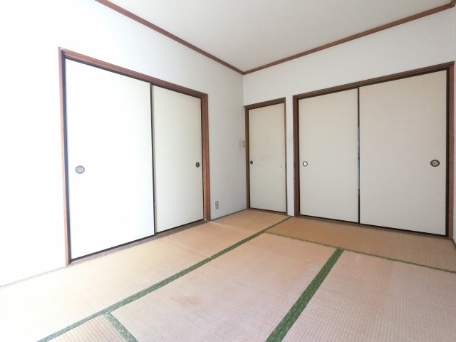 千葉県千葉市若葉区小倉台2丁目 102その他