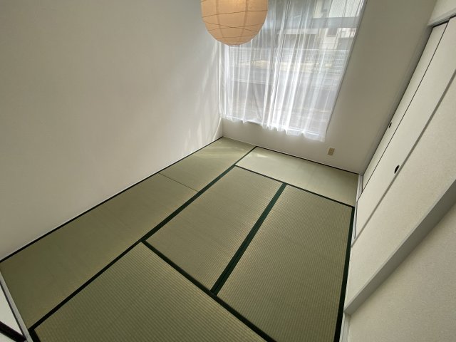 千葉県印旛郡酒々井町東酒々井2丁目 102和室