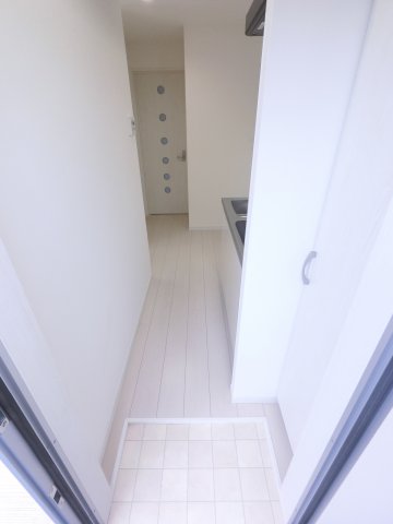 Apartment Narita Ⅰ 201玄関