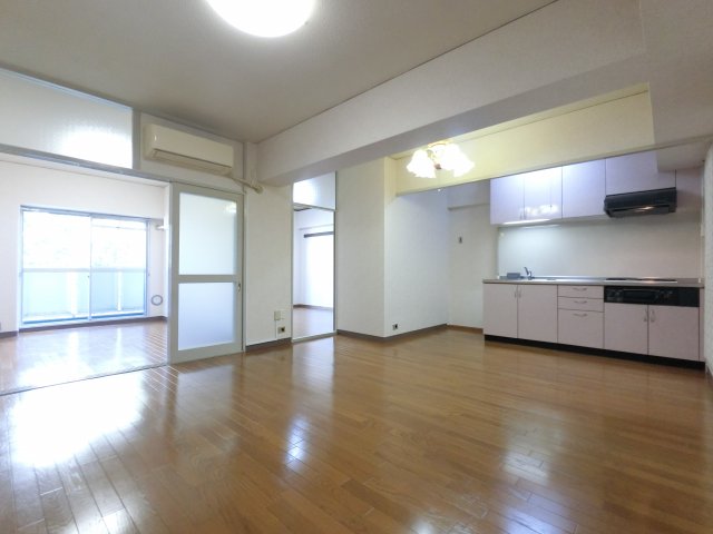 検見川パークハウスA棟 413居間・リビング