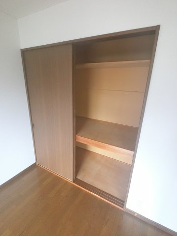 フジハイツ 203収納