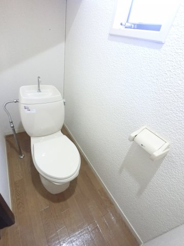 セラハウスいらじく Aトイレ