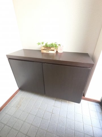 セラハウスいらじく A玄関