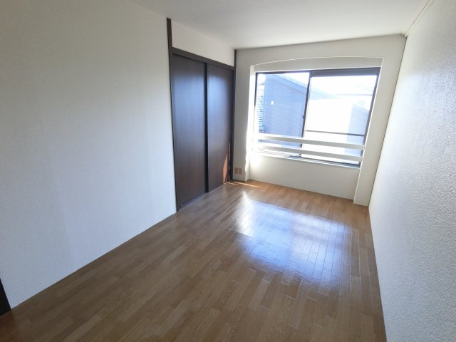 セラハウスいらじく A寝室