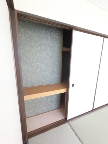 ミサワ桧山タウンD棟 103収納