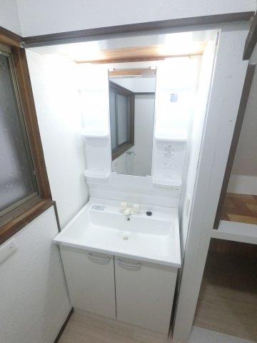 星久喜町貸戸建 1独立洗面台