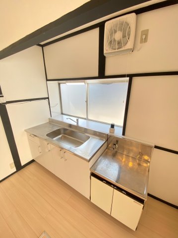 君津市大和田戸建 1キッチン