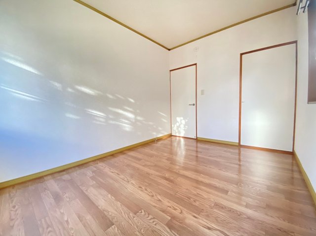 アートメゾン杢師 102寝室