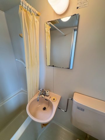 グランディハイツA 1階外観