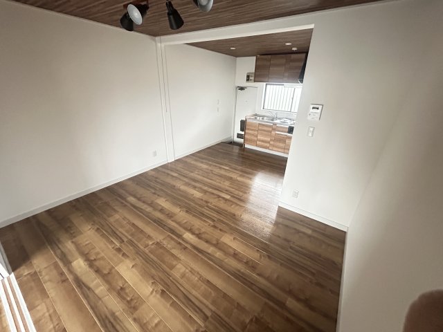 鈴木ハイツ 203居間・リビング