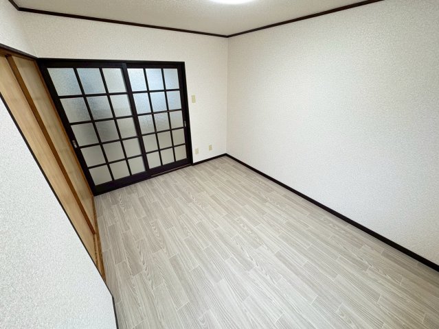 アートメゾン真舟 Ⅱ 202寝室