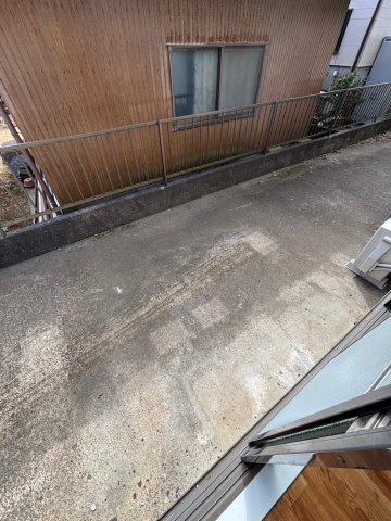 鈴木ハイツ 101バルコニー