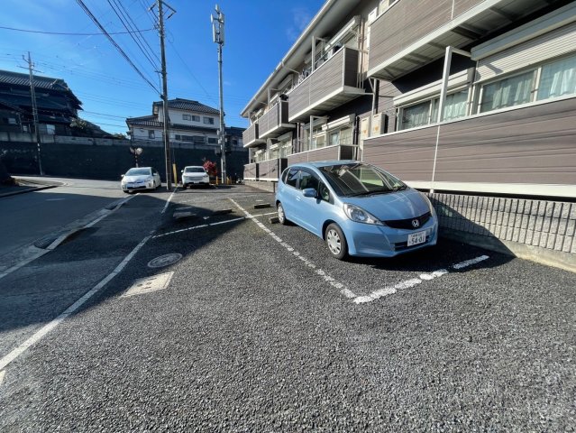 プリミエールC 204駐車場