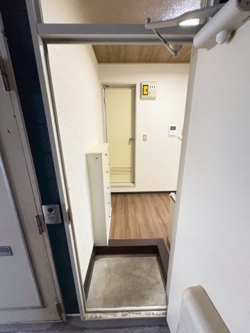 ウッドストック 106玄関