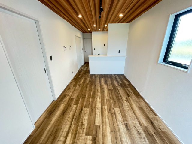Airis Residence 101居間・リビング