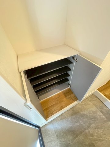 Airis Residence 101収納