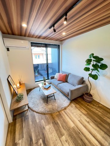 Airis Residence 102居間・リビング