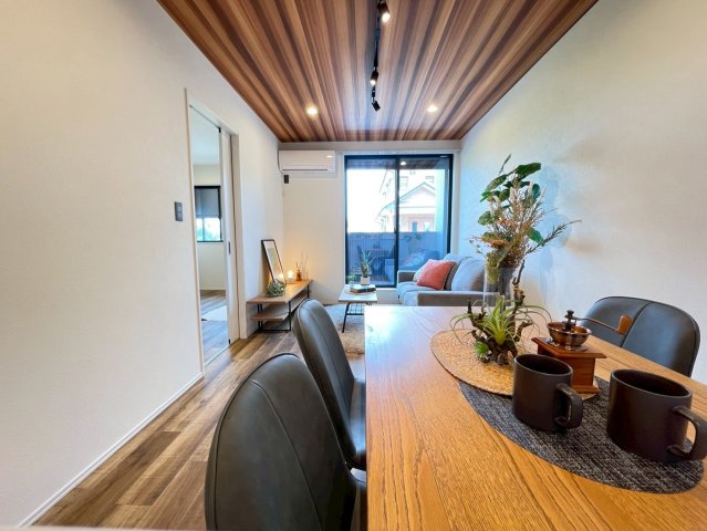 Airis Residence 102居間・リビング