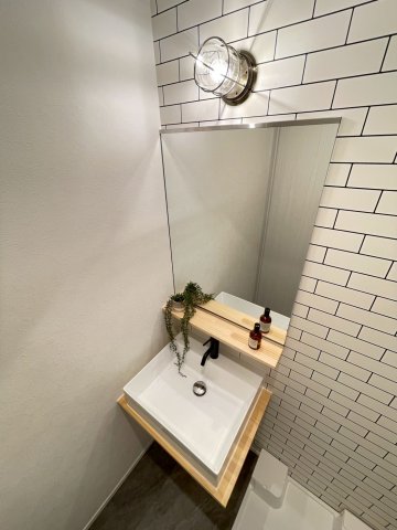 Airis Residence 102独立洗面台