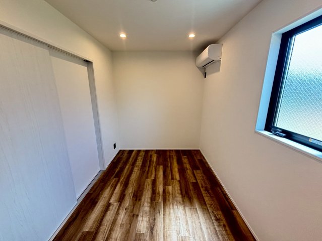 Airis Residence 103寝室