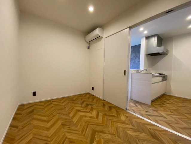 Airis Residence 202洋室