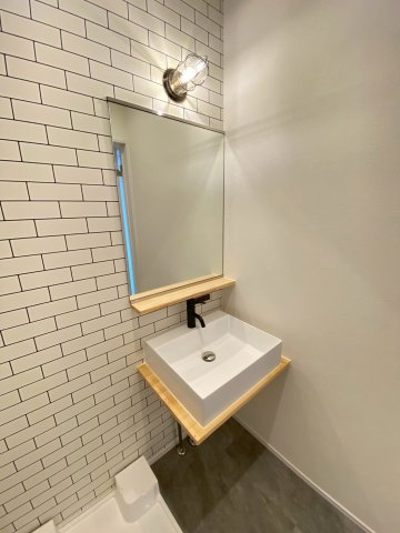 Airis Residence 203独立洗面台